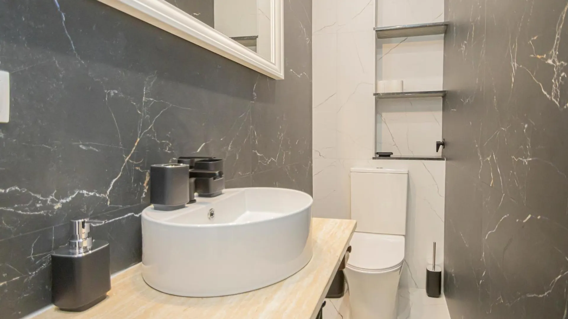 Apartmán New! Stunning Modern 2Br Apt Next To Feria Sevilla